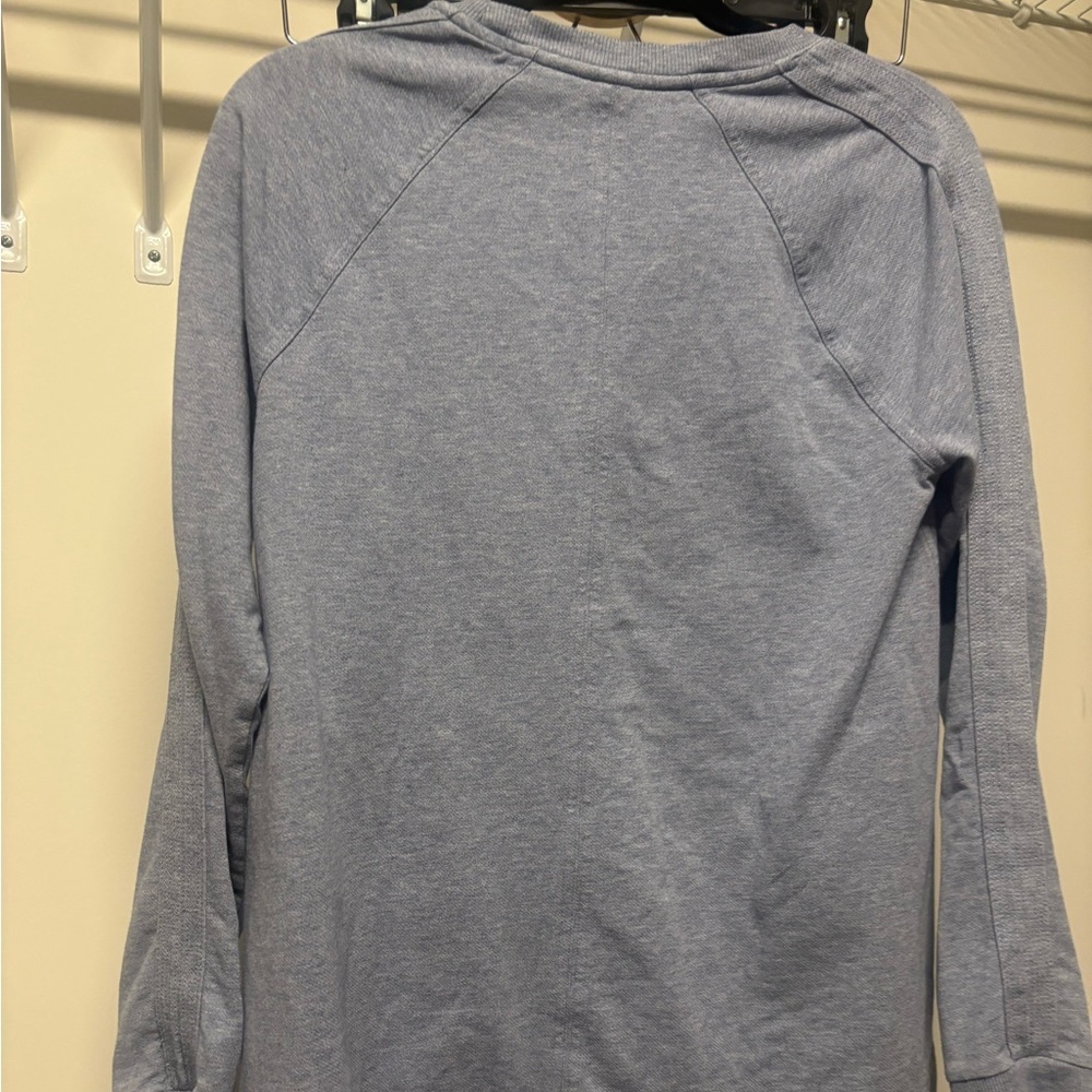 Athleta Casual‎ Gray/blue Sweatshirt - Picture 3 of 4